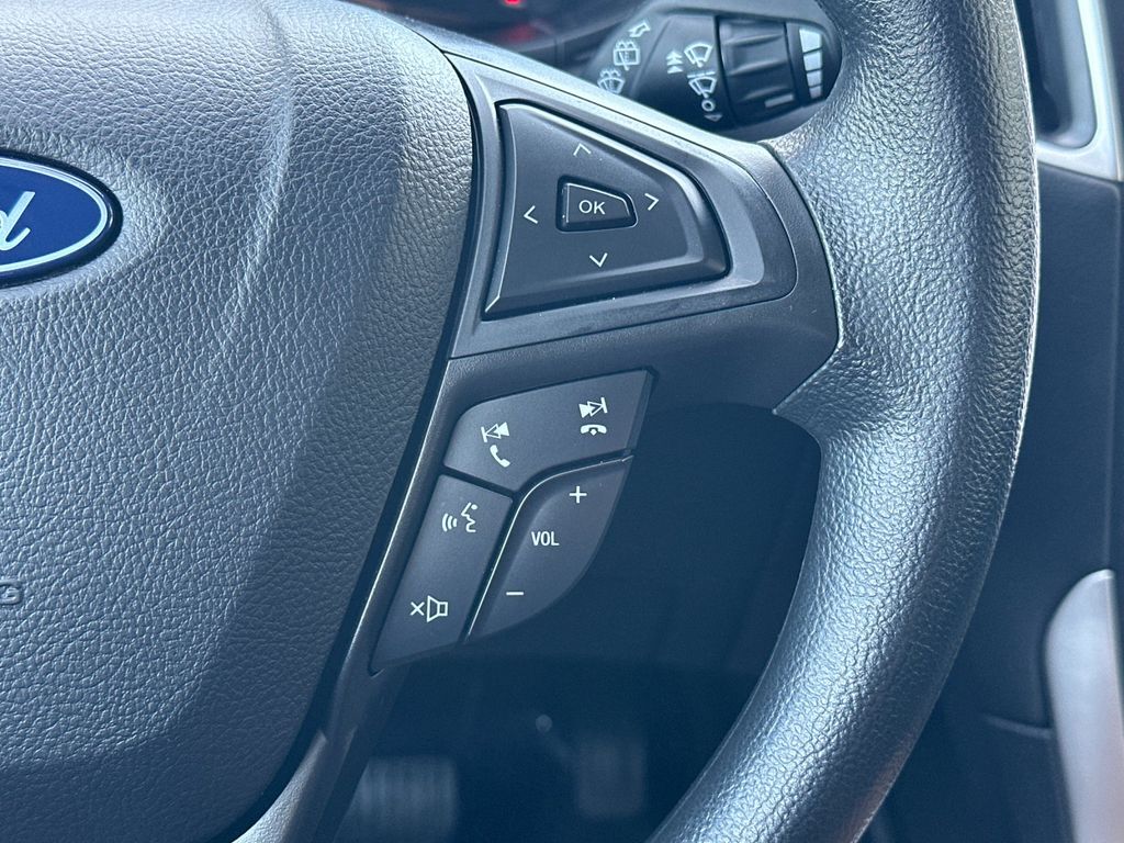 2024 Ford Edge SE - Photo 27