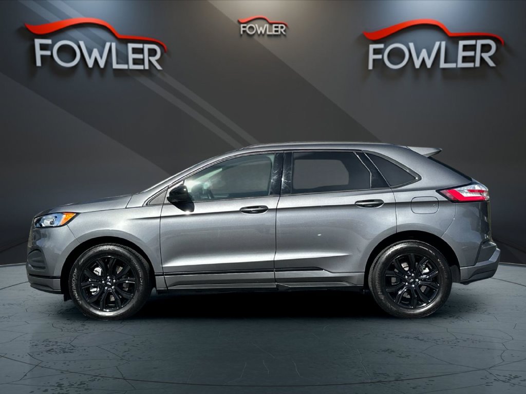 Used 2024 Ford Edge SE SUV