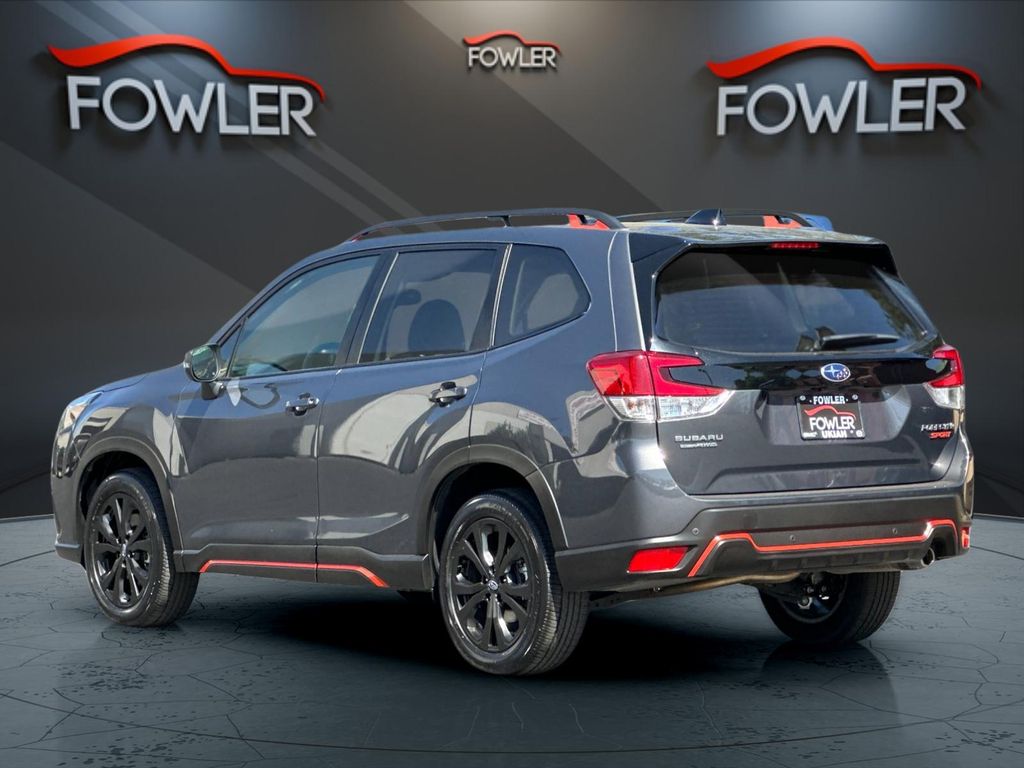 2024 Subaru Forester Sport photo 3