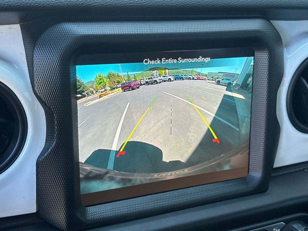 2021 Jeep Wrangler ISLANDER - Photo 26