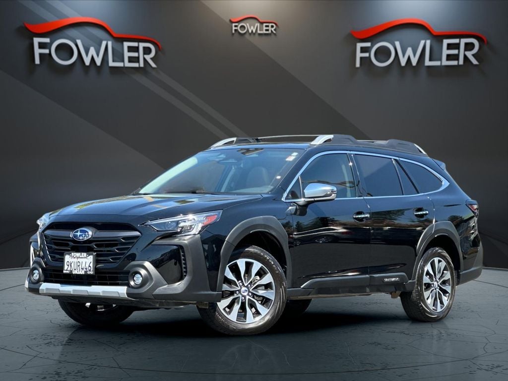 2024 Subaru Outback Touring's photo