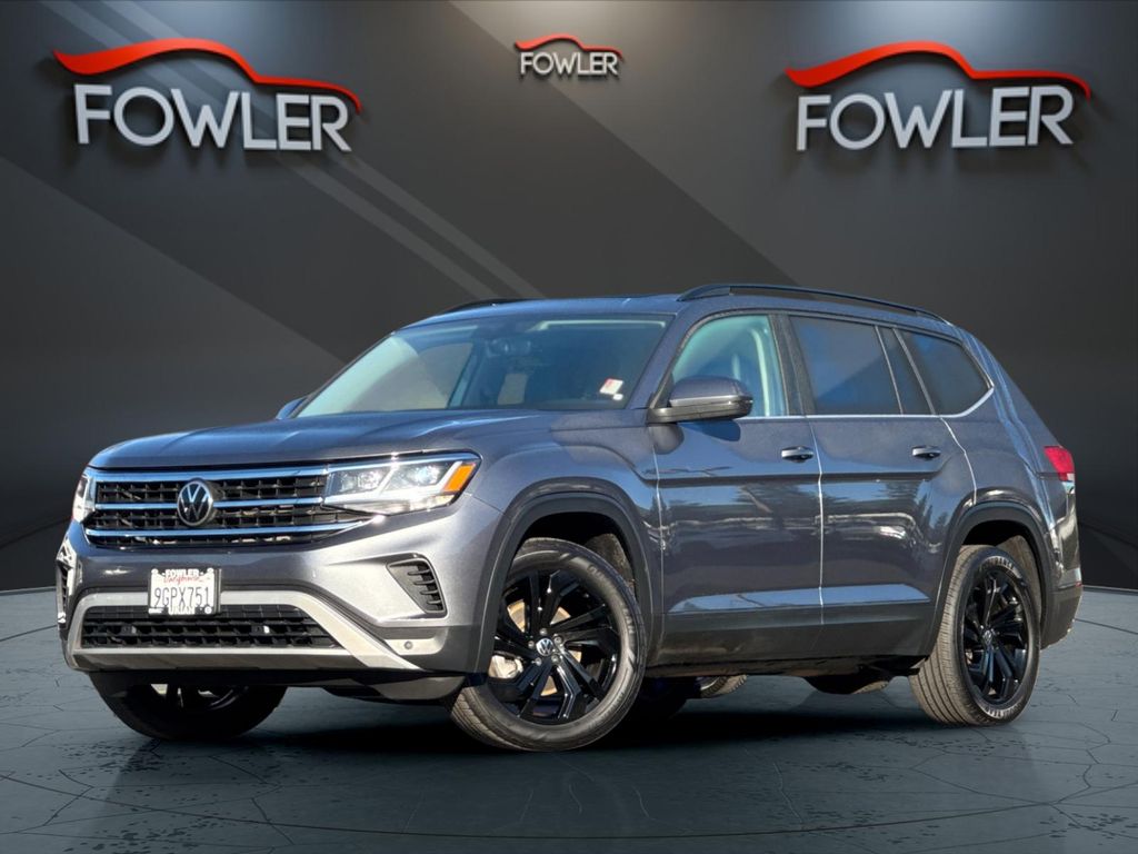 2022 Volkswagen Atlas SE w/Tech