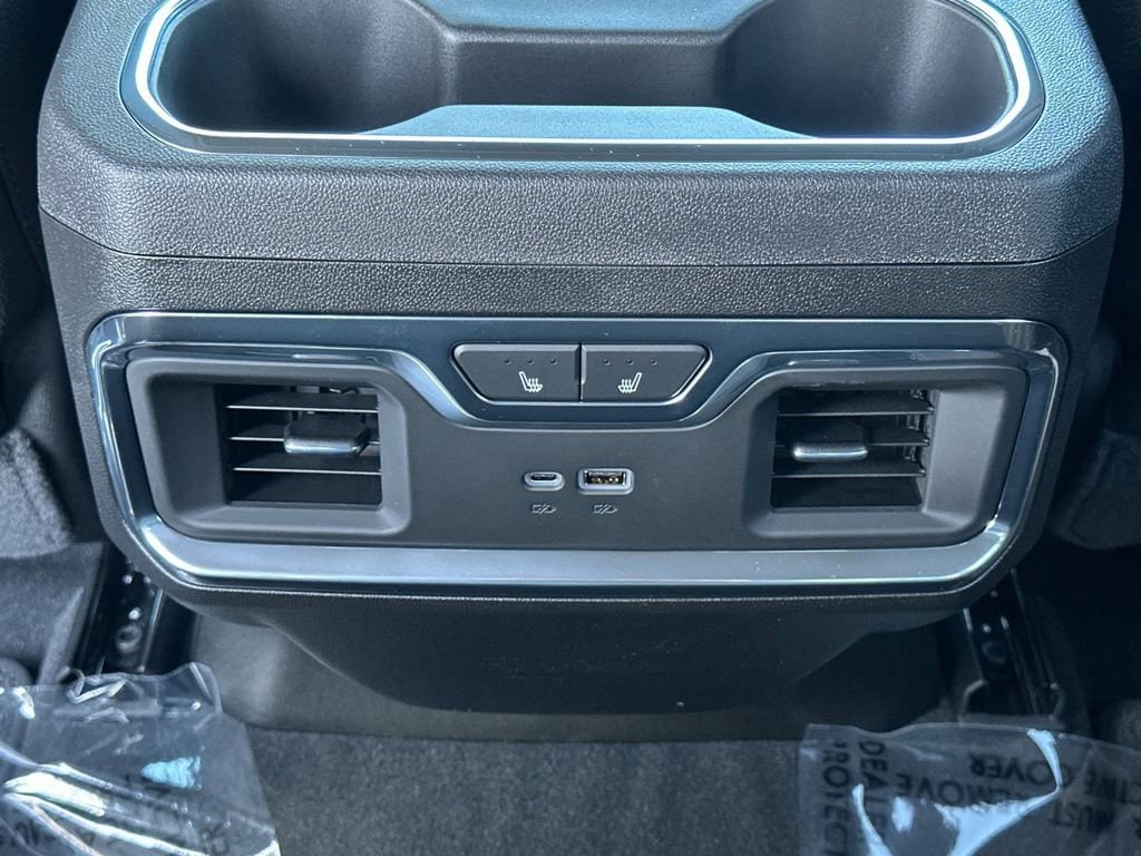 2026 GMC Sierra 1500 Denali - Photo 13