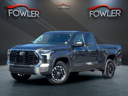 2023 Toyota Tundra 4WD SR5