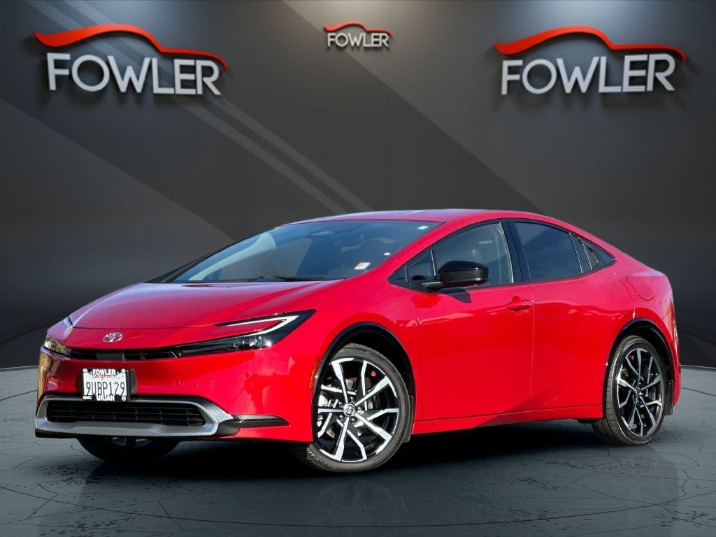 2025 Toyota Prius XSE