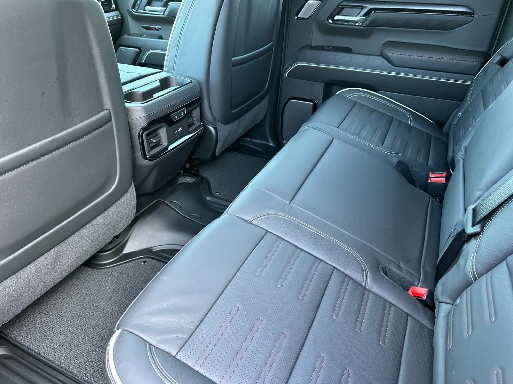 2026 GMC Sierra 1500 AT4X - Photo 12