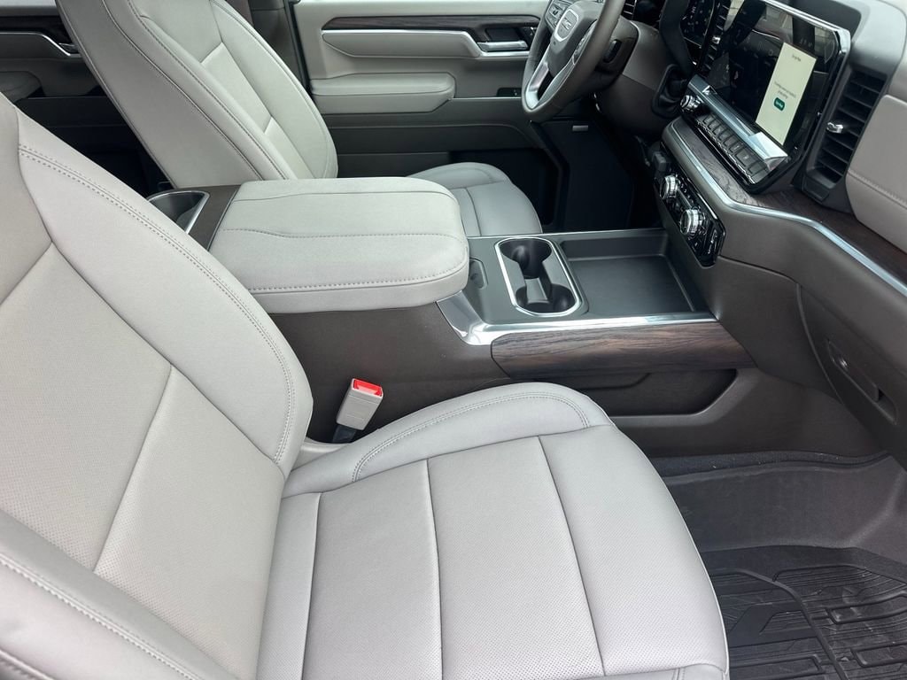 2026 GMC Sierra 2500HD SLT - Photo 16