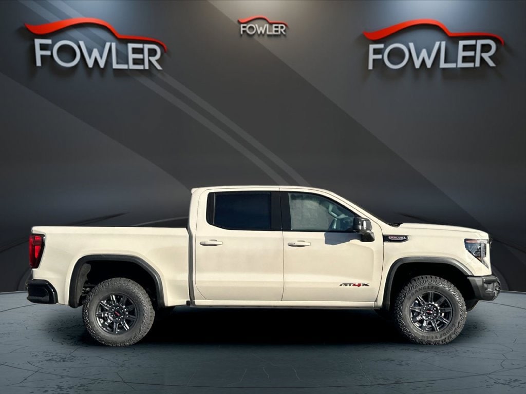 2026 GMC Sierra 1500 AT4X - Photo 6