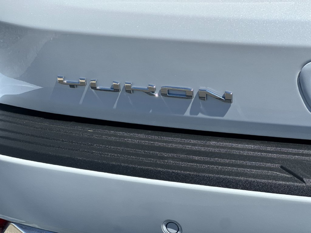 2026 GMC Yukon Denali - Photo 34