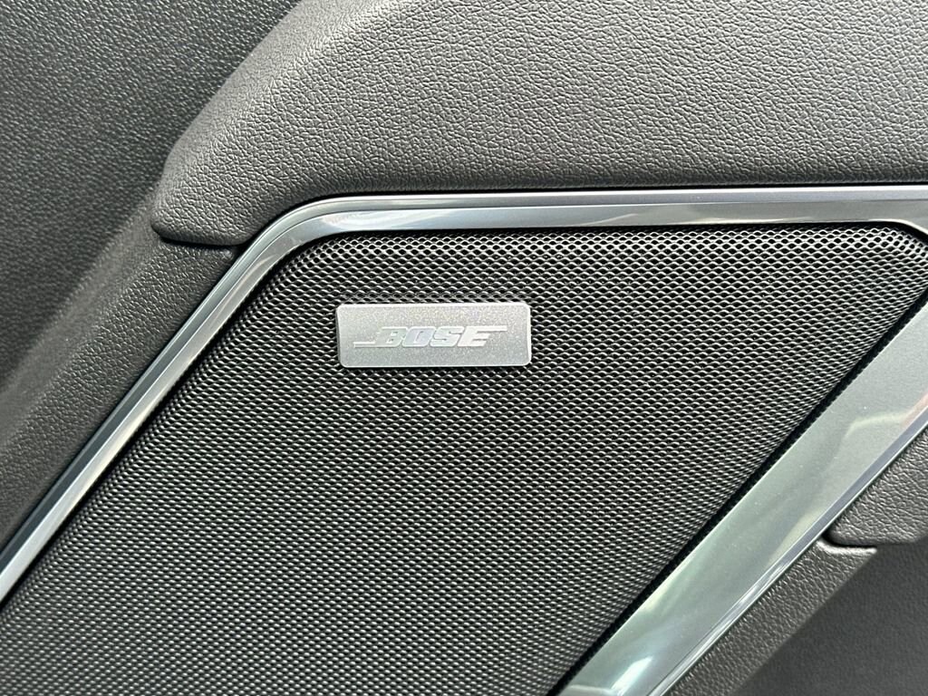 2026 GMC Sierra 1500 SLT - Photo 19