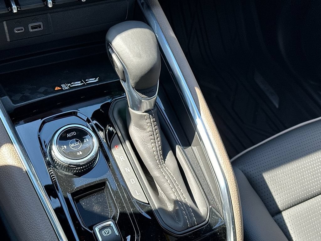 2026 GMC Canyon Denali - Photo 21