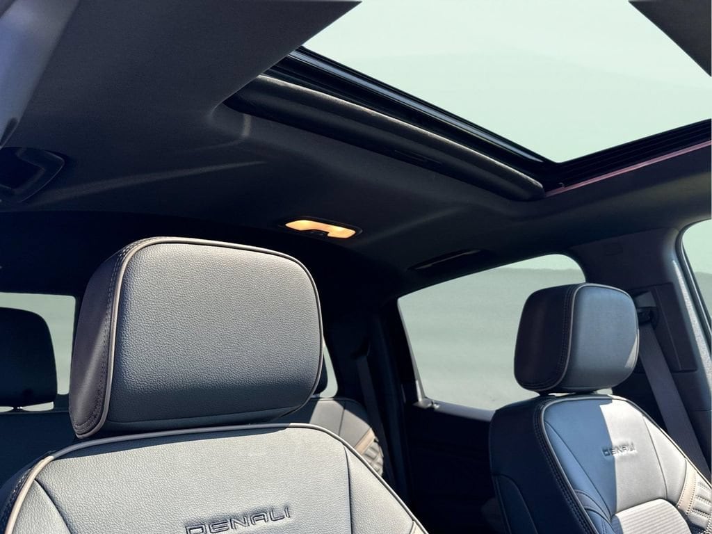 2026 GMC Canyon Denali - Photo 15