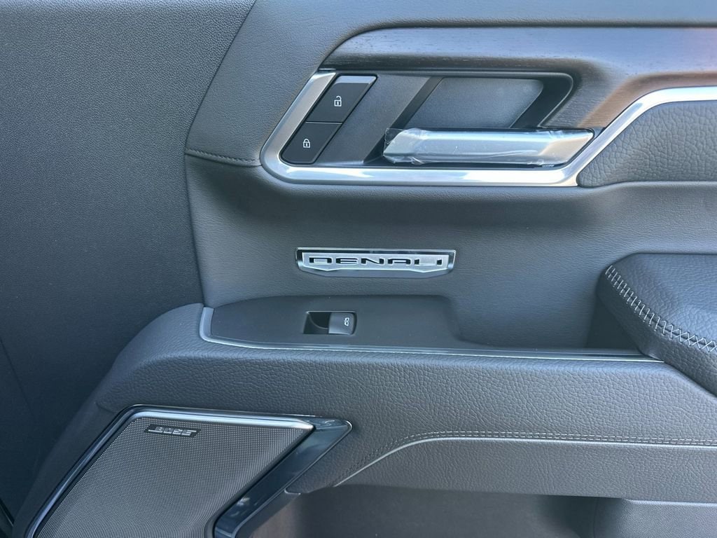 2026 GMC Sierra 1500 Denali - Photo 18
