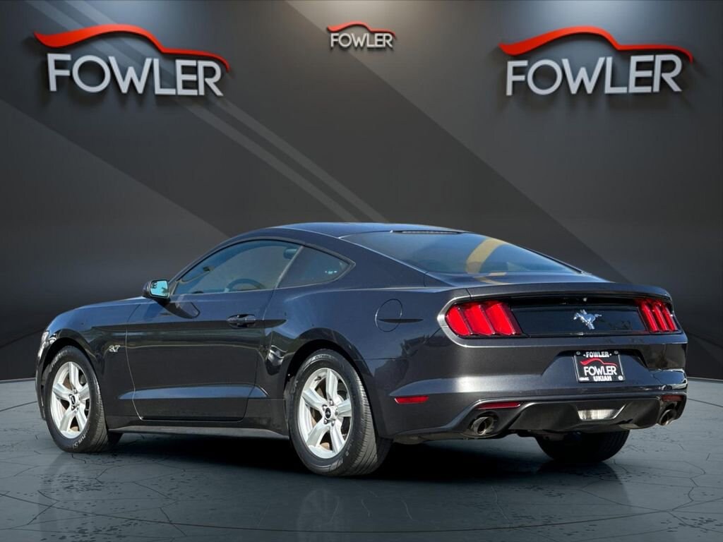 Used 2017 Ford Mustang V6