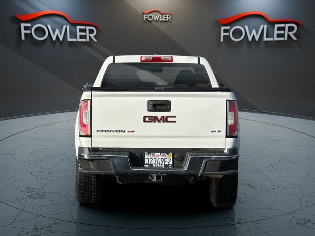 Used 2018 GMC Canyon 2WD SLE Truck