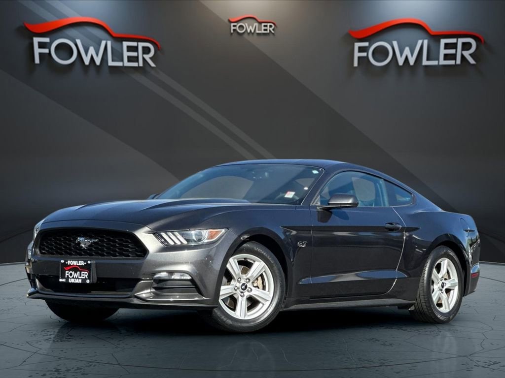 Used 2017 Ford Mustang V6