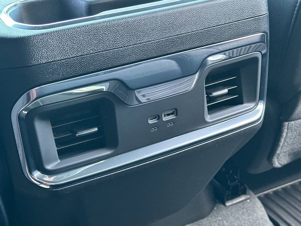 2026 GMC Sierra 1500 Elevation - Photo 13