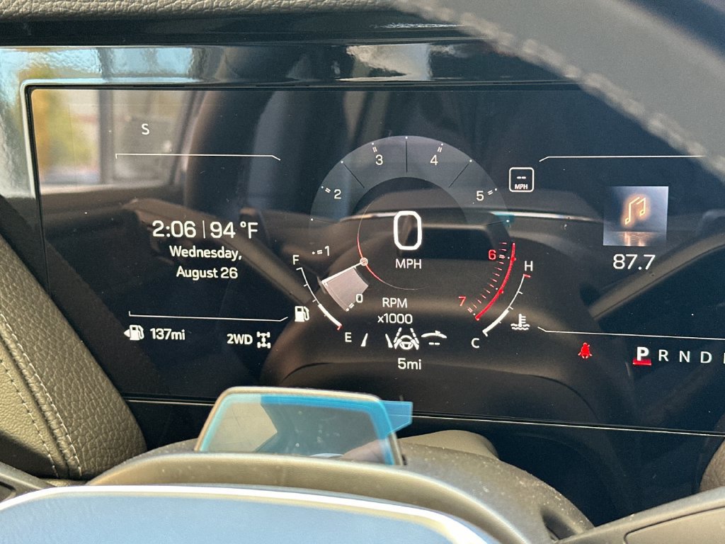 2026 GMC Yukon Denali - Photo 31
