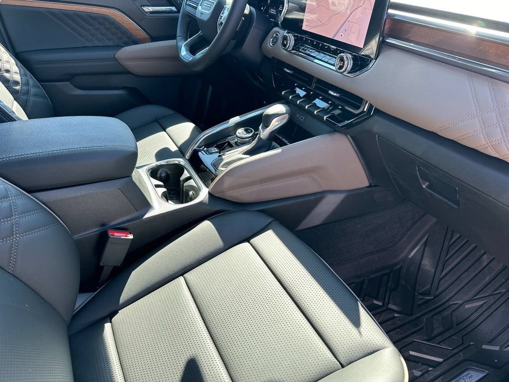 2026 GMC Canyon Denali - Photo 14