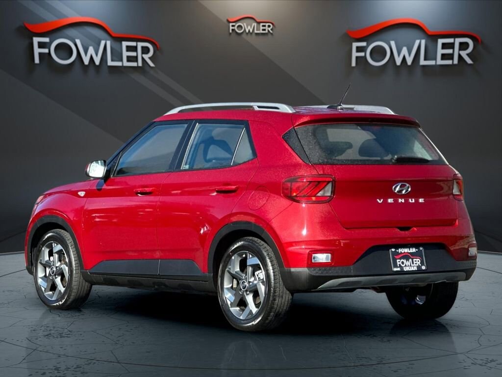 Used 2025 Hyundai Venue SEL