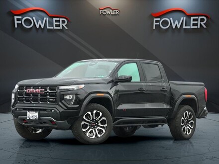 2025 GMC Canyon AT4 Truck