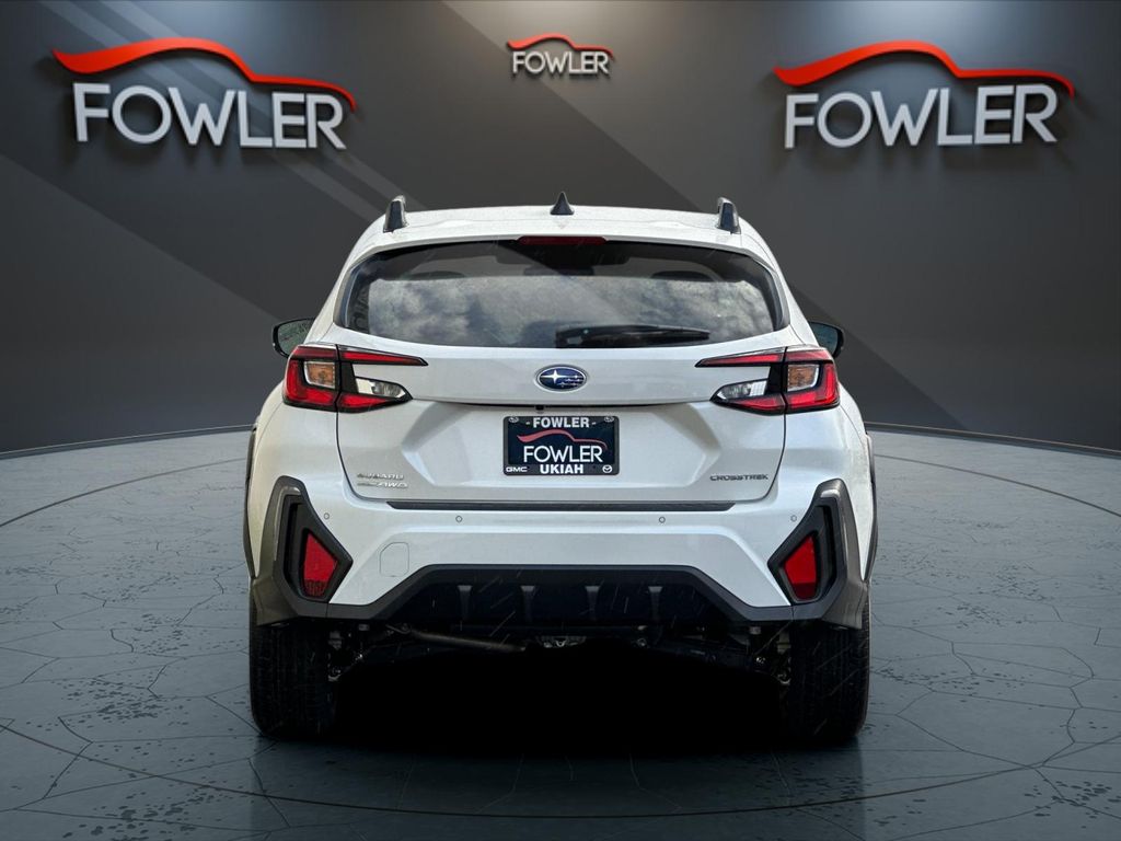 2025 Subaru Crosstrek Limited photo 4