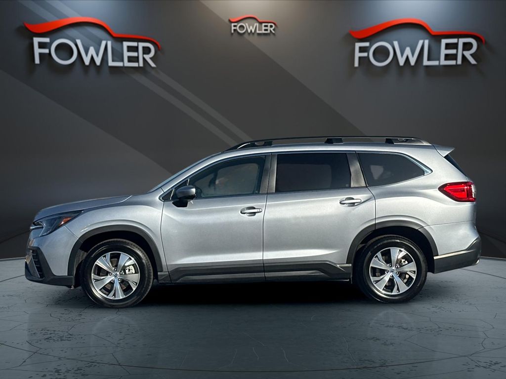 2024 Subaru Ascent Premium photo 2