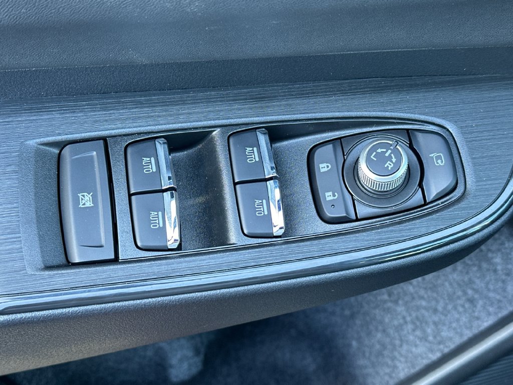 2026 Subaru Outback Touring - Photo 11
