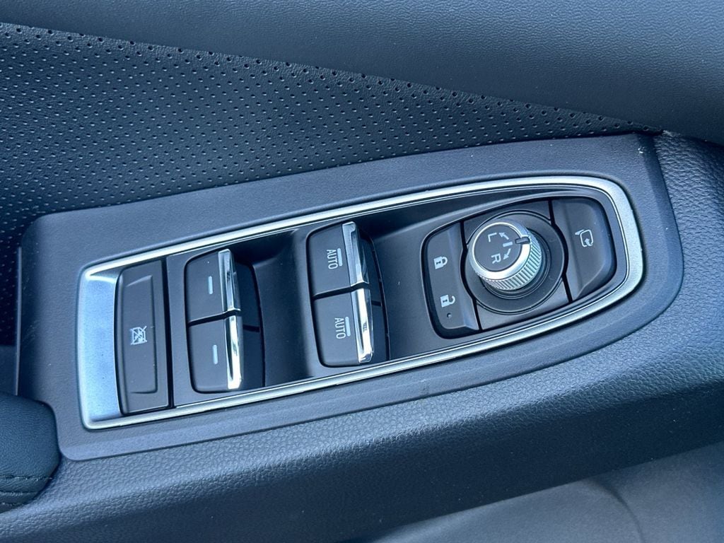 2026 Subaru Ascent Touring - Photo 11