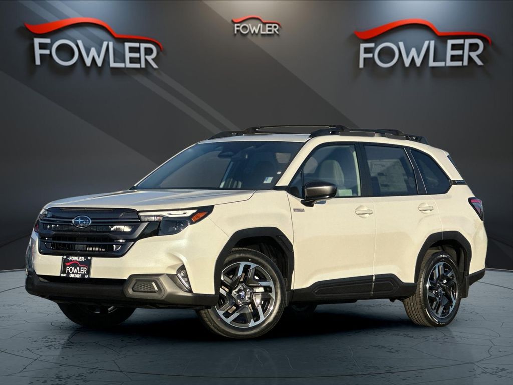 2025 Subaru Forester Premium's photo