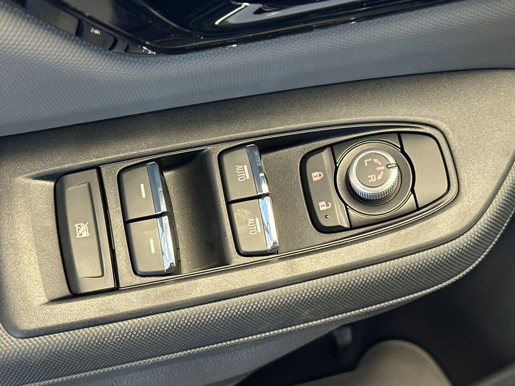 2026 Subaru Forester Sport - Photo 11