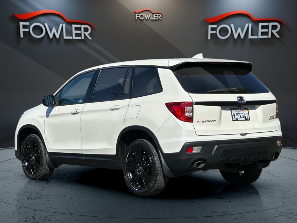 2019 Honda Passport Sport photo 2