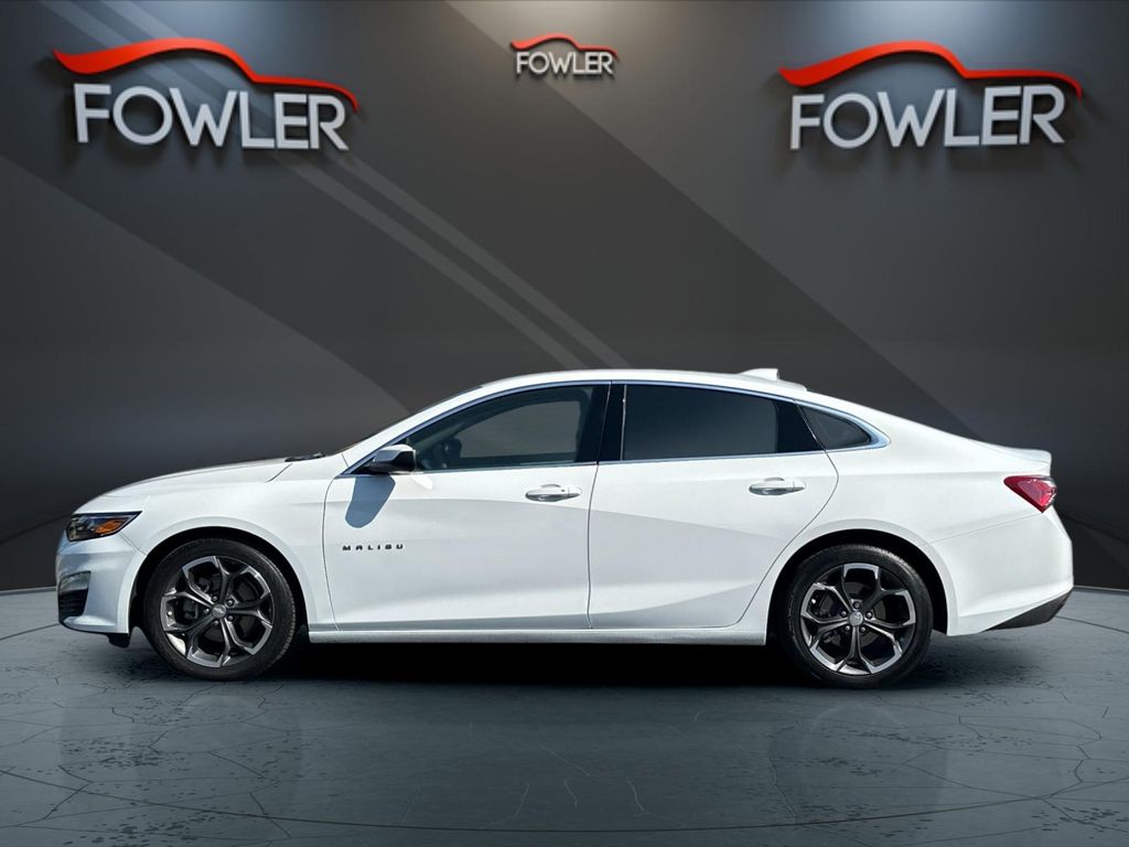 Used 2022 Chevrolet Malibu 1LT with VIN 1G1ZD5ST2NF199128 for sale in Ukiah, CA