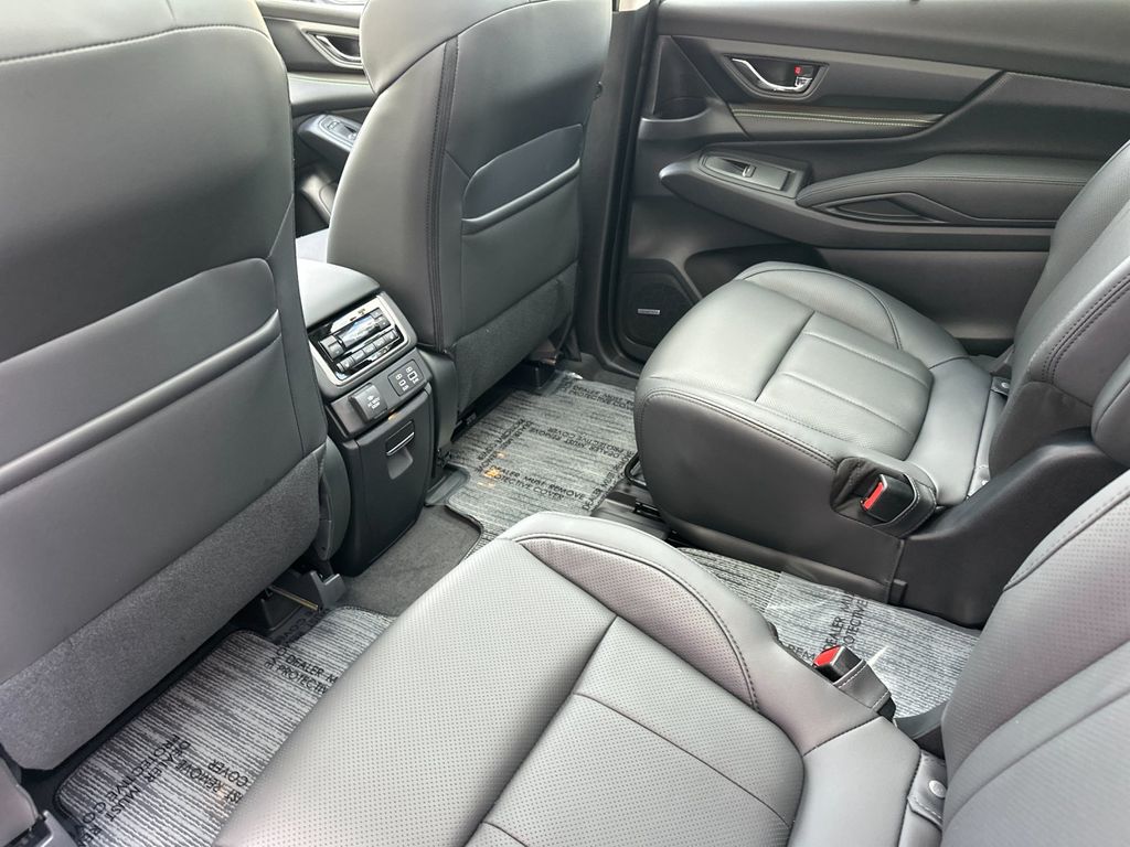 2026 Subaru Ascent Onyx Edition-Touring - Photo 12