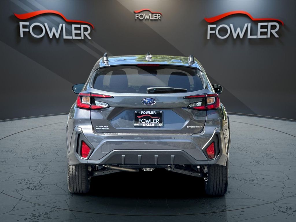 2025 Subaru Crosstrek Limited photo 4
