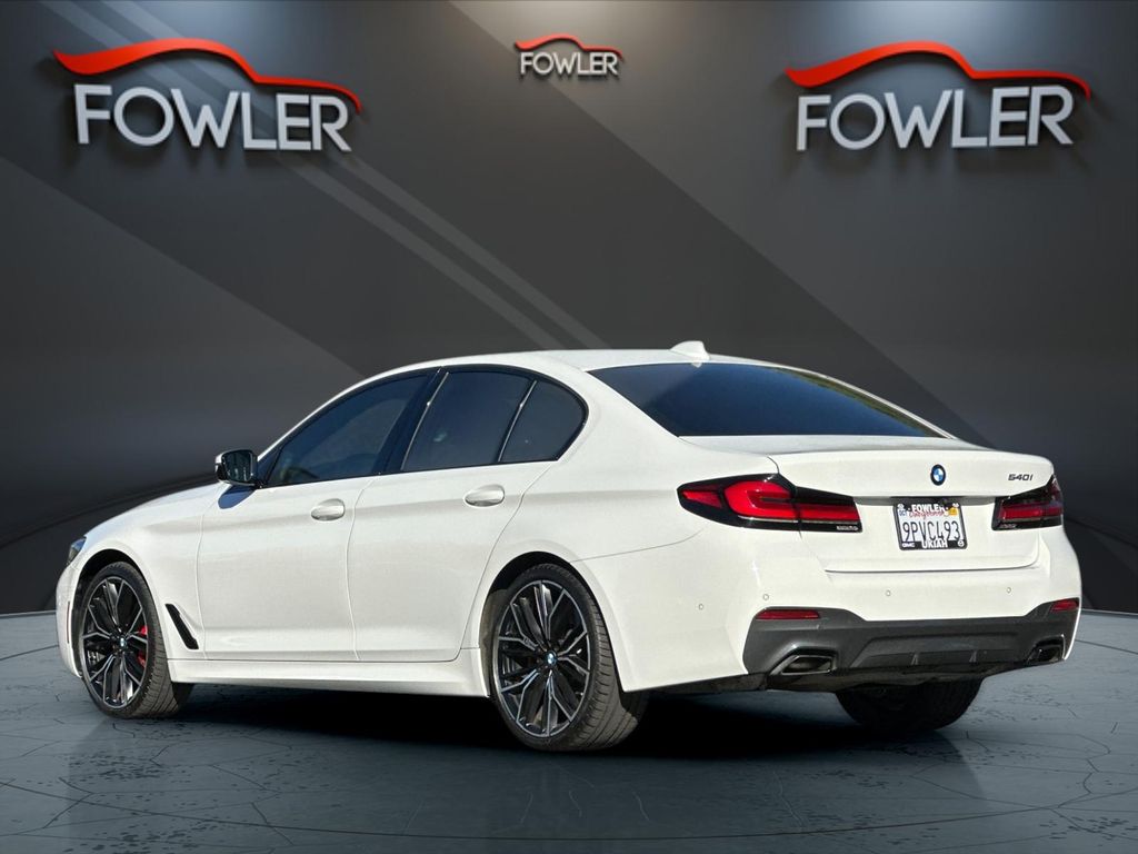 2022 Bmw 540i photo 3