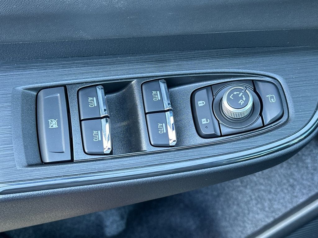 2026 Subaru Outback Touring - Photo 11