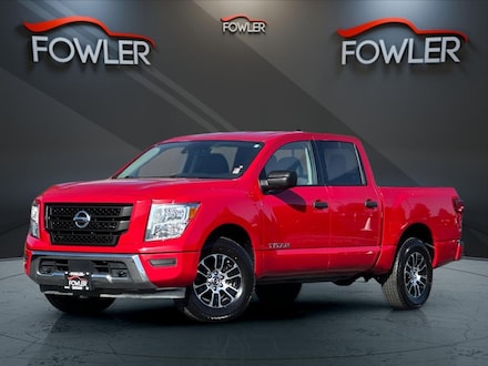 2022 Nissan Titan SV Truck Crew Cab