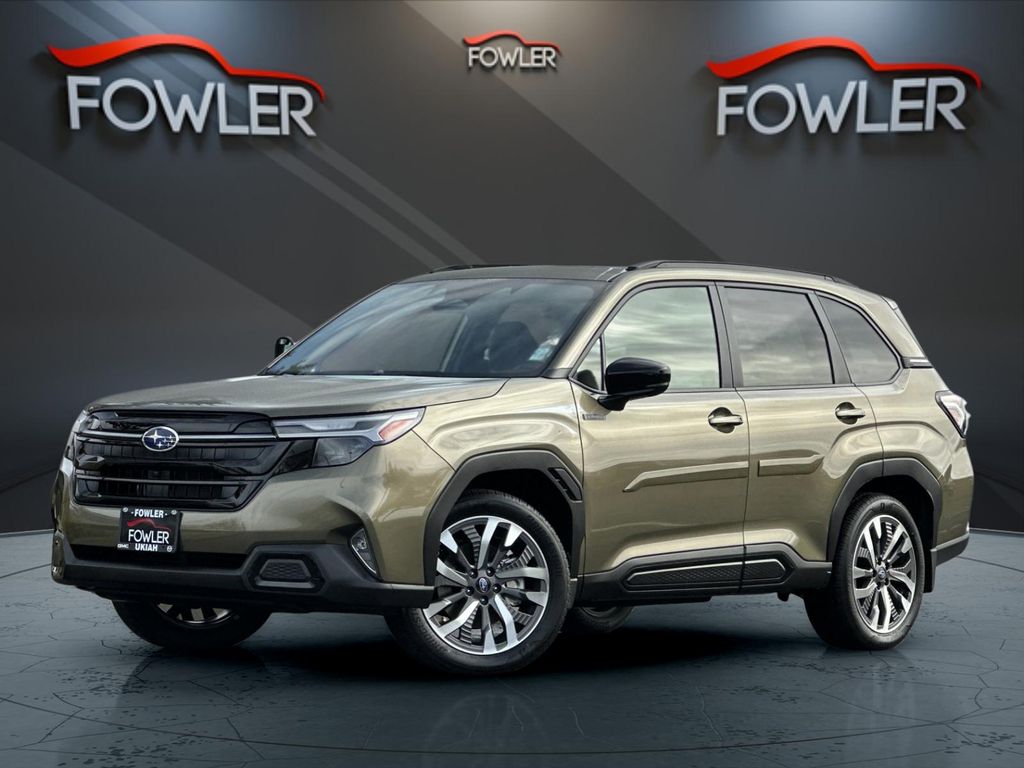 2025 Subaru Forester Touring's photo