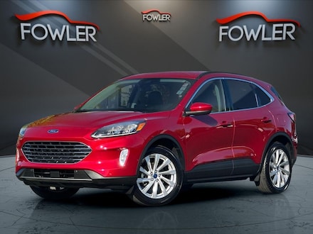 2022 Ford Escape Titanium SUV