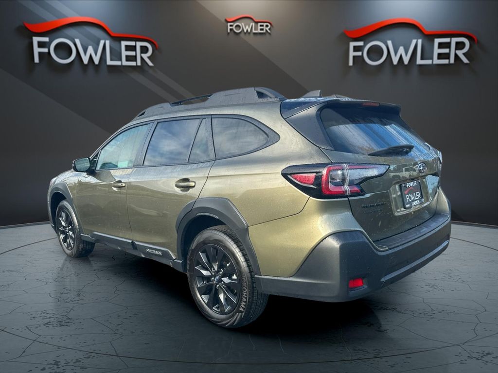 2025 Subaru Outback Onyx Edition photo 3