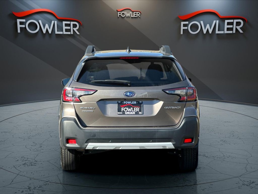 2024 Subaru Outback Limited photo 3