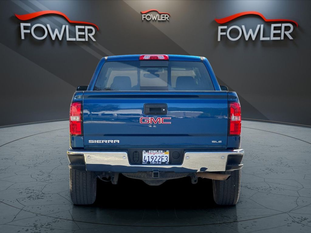 2017 Gmc Sierra 1500 SLE photo 4