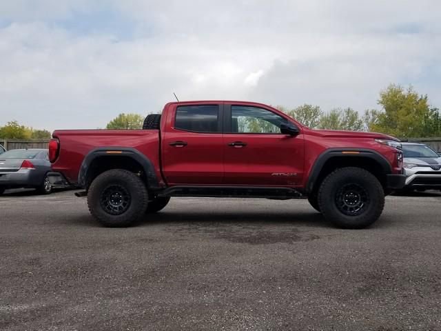 2025 Gmc Canyon AT4 photo 4
