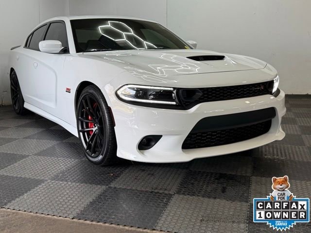2022 Dodge Charger Scat Pack's photo
