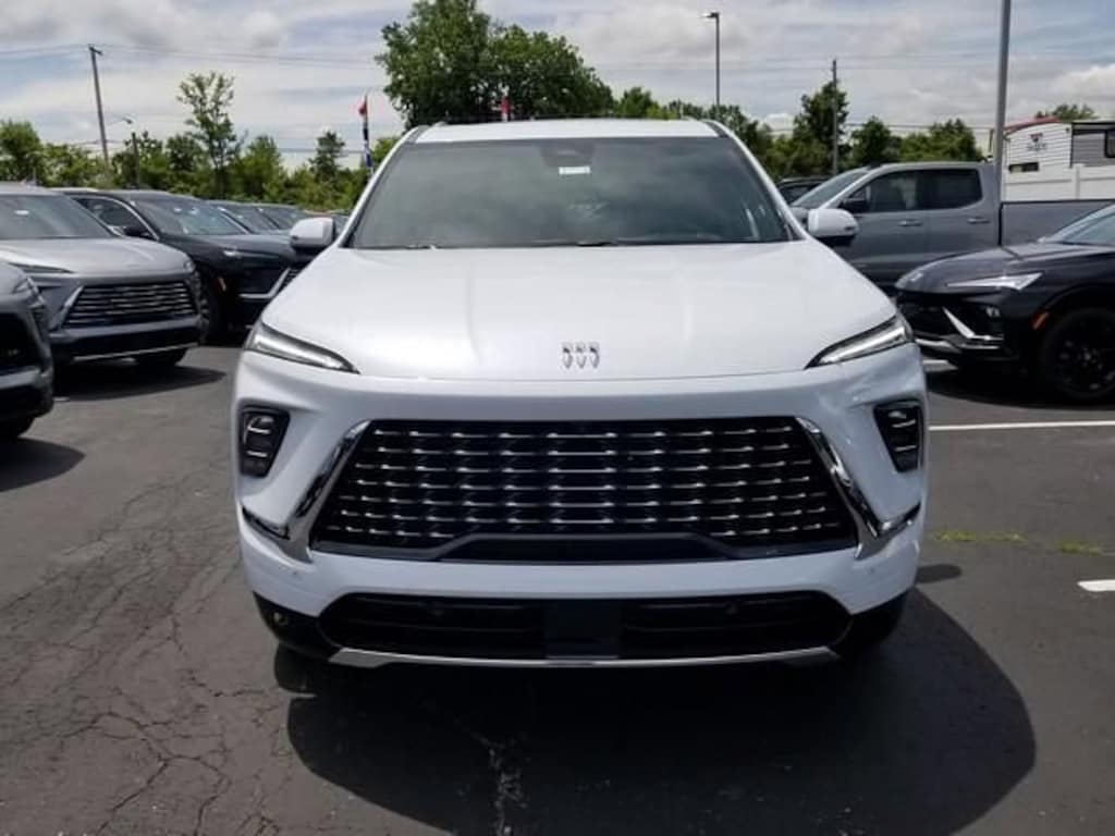 New 2026 Buick Enclave Avenir SUV