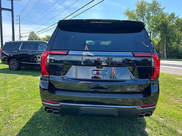 2026 GMC Yukon Denali Ultimate - Photo 6