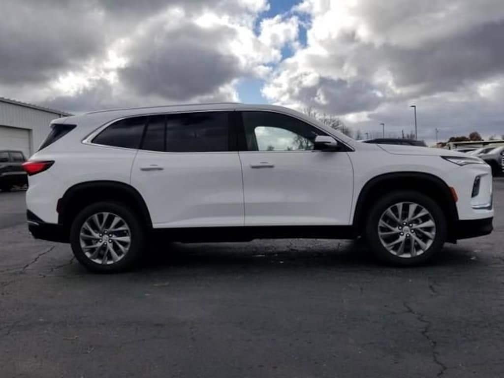 New 2026 Buick Enclave Preferred SUV