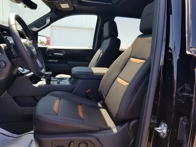 2026 GMC Sierra 1500 AT4 - Photo 10