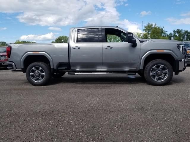 2025 Gmc Sierra 3500 HD SLE photo 4